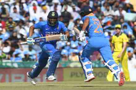 Ind vs Aus : छोटेखानी खेळीत गब्बर-हिटमॅनची जोडी चमकली, मानाच्या यादीत स्थान