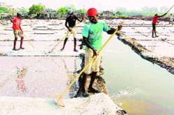 рджреБрд░реНрд▓рдХреНрд╖рд╛рдЪреНрдпрд╛ рджрд▓рджрд▓реАрдд..