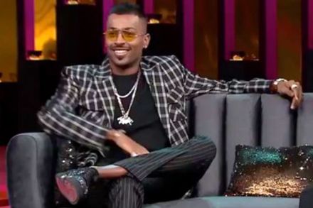 “आयुष्यात एकदाच कॉफी प्यायलो, ‘स्टारबक्स’पेक्षाही महाग पडली” “आयुष्यात एकदाच कॉफी प्यायलो, ‘स्टारबक्स’पेक्षाही महाग पडली”