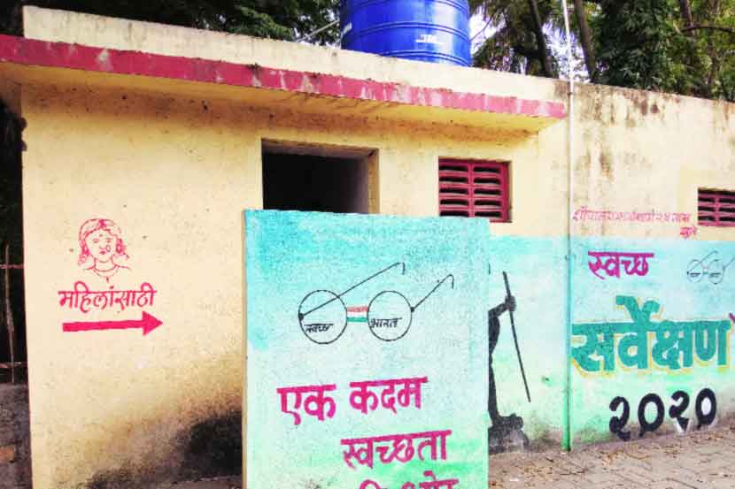 महिला स्वच्छतागृहांविषयी महापालिका प्रशासन उदासीन