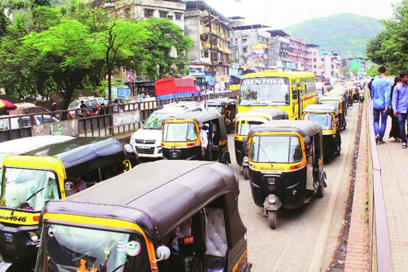 शिळफाटा-महापे अवजड वाहतूक बंद