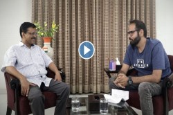 ऐतिहासिक विजयानंतर केजरीवाल आणि कुणाल कामराचा ‘तो’ व्हिडीओ व्हायरल