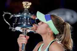 Australian Open : सोफिया केनिनने पटकावलं विजेतेपद