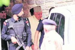 राजकीय पोकळी अन् नवा प्रयोग