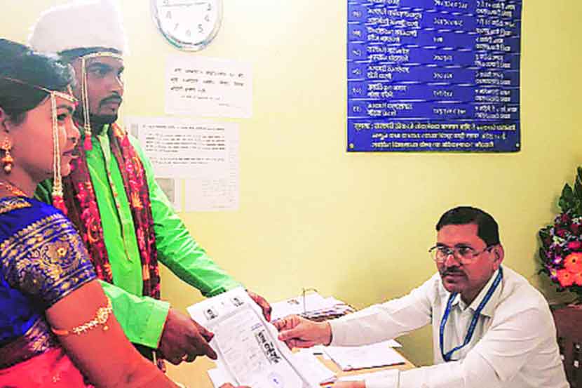 ‘प्रेमदिनी’ ८३ वधू-वरांचा  नोंदणी पद्धतीने विवाह