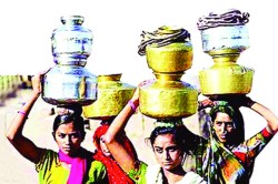 नवनिर्माणाचे विसर्जन नको!