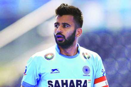 मनप्रीत जगातील सर्वोत्तम हॉकीपटू