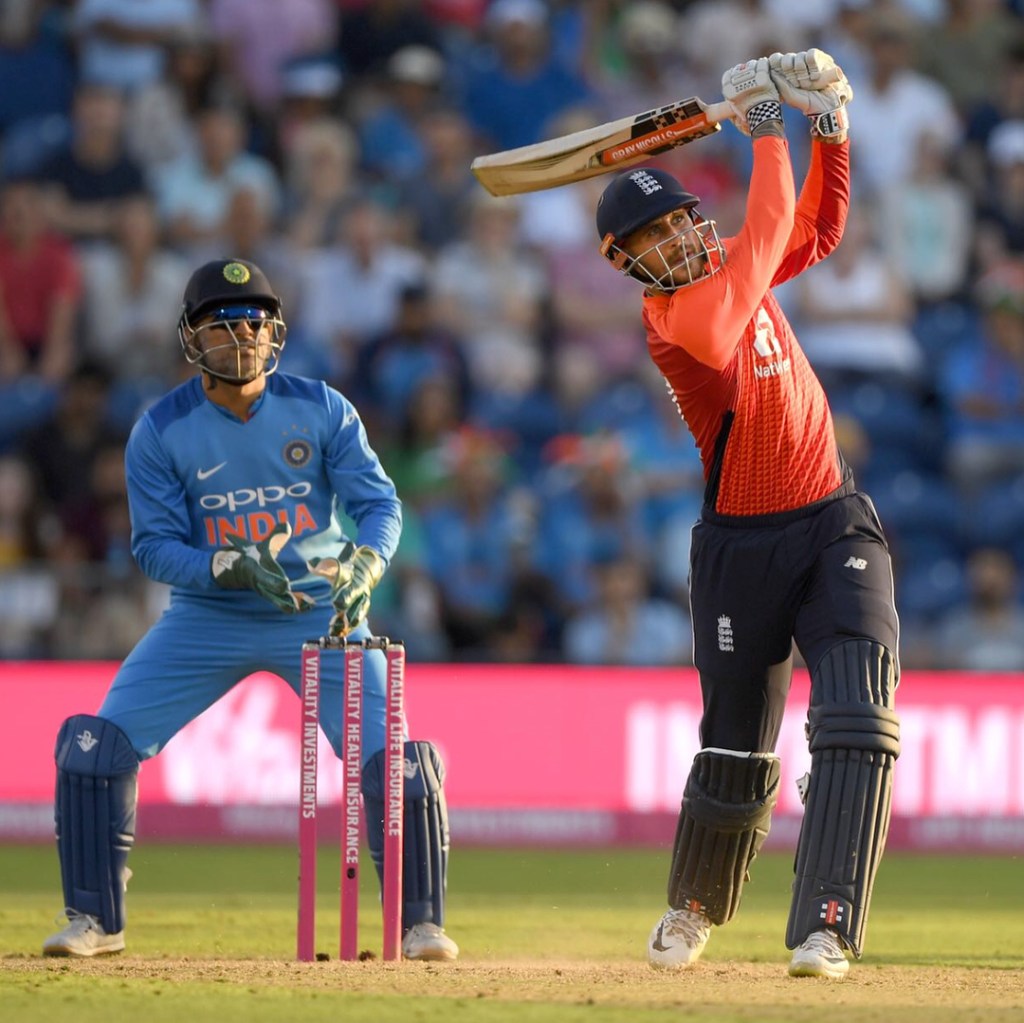 इंग्लंडचा सलामीवीर अॅलेक्स हेल्स करोनाने बाधित?? अफवांवर स्वतः हेल्सने दिलं स्पष्टीकरण… इंग्लंडचा सलामीवीर अॅलेक्स हेल्स करोनाने बाधित?? अफवांवर स्वतः हेल्सने दिलं स्पष्टीकरण…