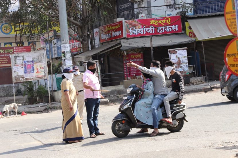 Lockdown: अत्यावश्यक सेवेसाठीच्या पासचा गैरवापर; जप्तीचे पोलिसांना आदेश