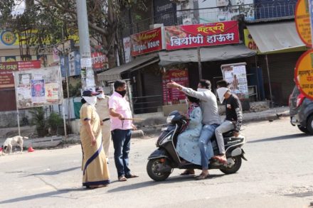 Lockdown: अत्यावश्यक सेवेसाठीच्या पासचा गैरवापर; जप्तीचे पोलिसांना आदेश