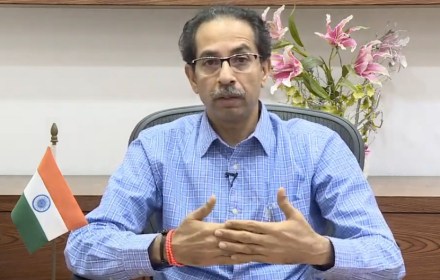 राज यांचा ठाकरी फटका
