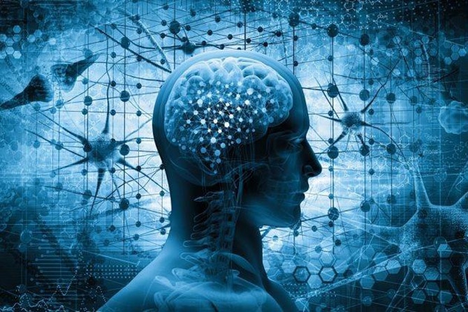 आपल्या मेंदूला एकाच वेळी इतकी माहिती मिळत असते, की तो त्या माहितीला न्याय देऊ  शकत नाही. त्यामुळे तो ठरावीक माहितीच घेतो. 