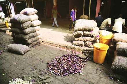 फोनद्वारे माल खरेदीची सुविधा