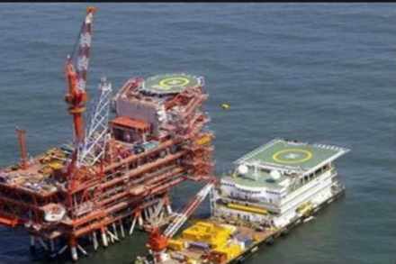 समजून घ्या सहजपणे : तेलाच्या दरात ऐतिहासिक घसरण, भारताला कसा होणार फायदा? समजून घ्या सहजपणे : तेलाच्या दरात ऐतिहासिक घसरण, भारताला कसा होणार फायदा?