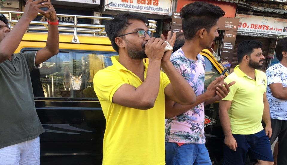 Janata curfew: ठाकरे सरकारचा महत्त्वाचा निर्णय; महाराष्ट्रात ३१ मार्चपर्यंत जनता कर्फ्यू Janata curfew: ठाकरे सरकारचा महत्त्वाचा निर्णय; महाराष्ट्रात ३१ मार्चपर्यंत जनता कर्फ्यू