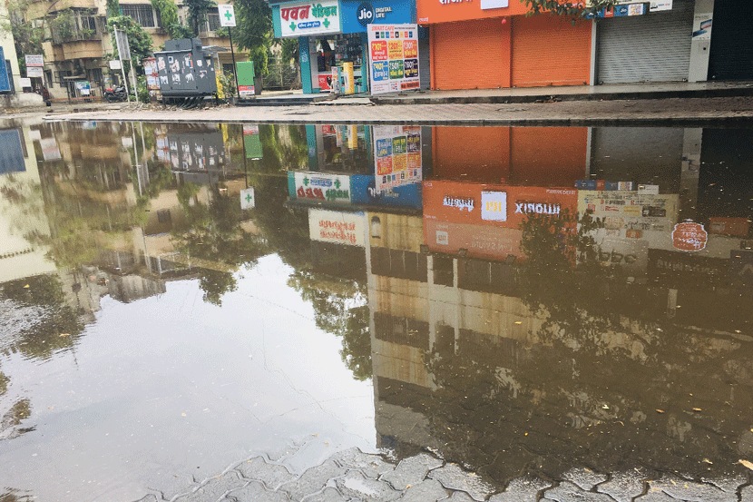 पुणे परिसराला पावसाचा तडाखा