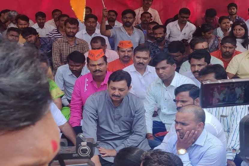 हे सरकार कोण चालवत आहे?; मराठा आंदोलनावरून छत्रपती संभाजीराजे यांचा उद्धव ठाकरेंना सवाल