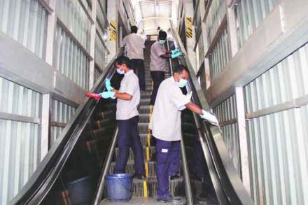 गर्दीच्या ठिकाणी निर्जंतुकीकरण