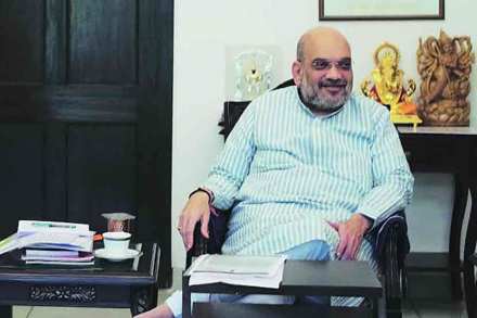देश संकटात असताना अमित शाह कुठे आहेत? फराह खानला पडला प्रश्न