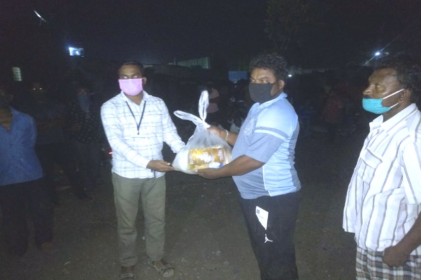अन् भटक्यांच्या पोटाचा प्रश्न सुटला