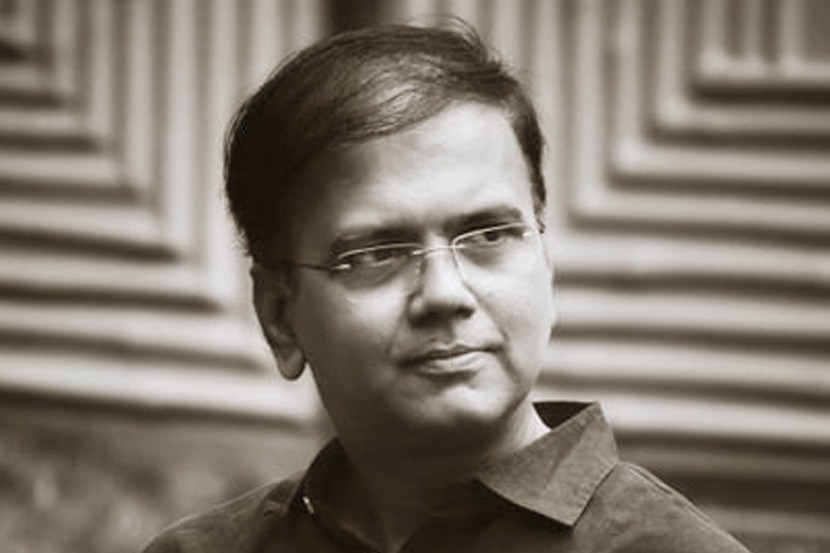 ‘नियती नावाची मावशी उजव्या कुशीवरुन डाव्या कुशीवर वळली..’ सलील कुलकर्णींची अंतर्मुख करणारी पोस्ट