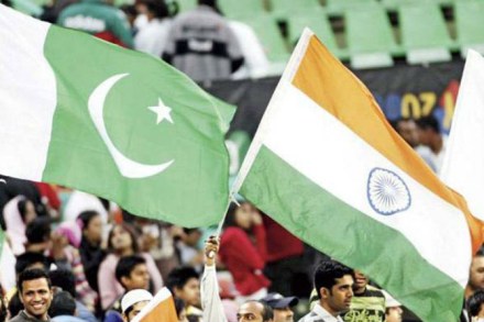 “अखेर ‘तो’ अधिकृतरित्या मूर्खांच्या यादीत सामील झाला”