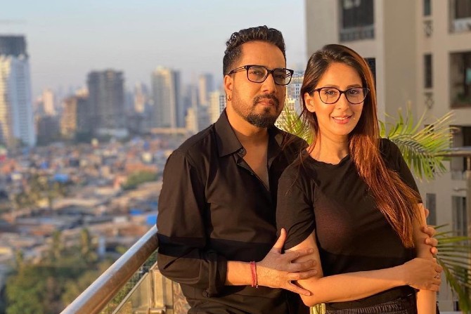 mika singh and chahatt khanna