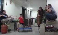 वाटतं लॉकडाउन संपूच नये, इतकी धमाल करतोय आम्ही