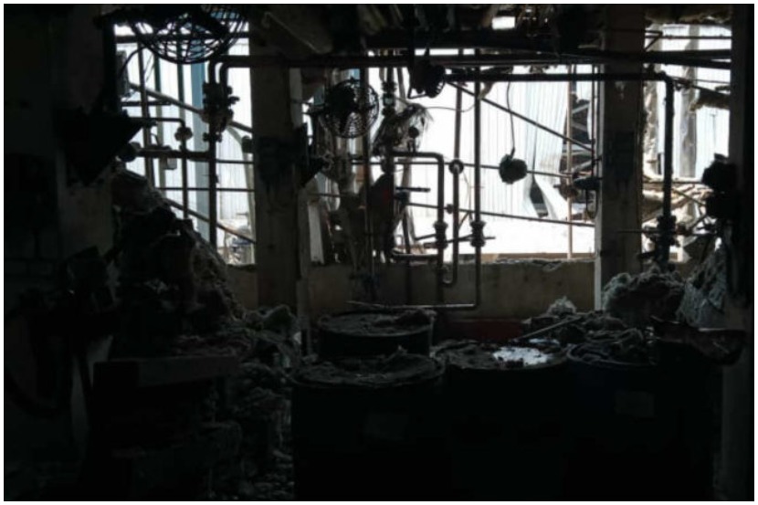 अखेर 14 तासानंतर ‘त्या’ नातेवाईकांची सुटका! अखेर 14 तासानंतर ‘त्या’ नातेवाईकांची सुटका!