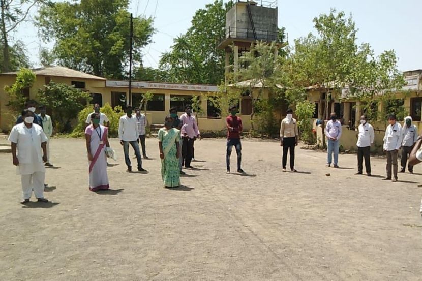 ही आमचीच लेकरं; या ग्रामपंचायतीने मुंबई-पुणेकरांना दिलेली क्वारंटाइन वागणूक शिकण्यासारखीच