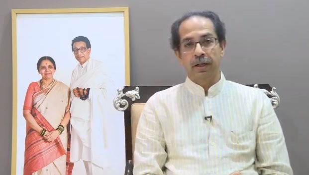 मुख्यमंत्री उद्धव ठाकरे यांनी मानले भाजपाच्या मंत्र्यांचे आभार