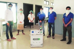 औरंगाबादेत करोना लढय़ात यंत्रमानवाची मदत