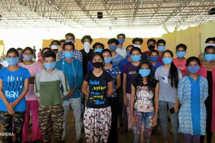 वर्धा : नोकरीनिमित्त मध्य प्रदेशातील इंदूर येथे गेलेले ४८ तरुण-तरुणी पुन्हा स्वगृही परतणार आहेत.