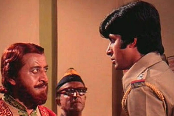 दोन दशकांनंतर प्राण यांनी ‘जंजीर’मधील माझ्या कामाचं केलं कौतुक – अमिताभ बच्चन