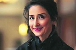 नेपाळ सरकारच्या निर्णयाला मनिषा कोईरालाचं समर्थन; म्हणाली…