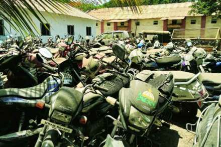 टाळेबंदीत जप्त केलेल्या वाहनांची अखेर सुटका 