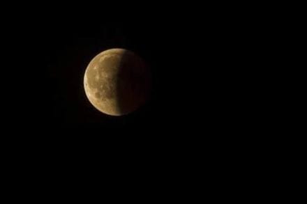 पाच जून रोजी वर्षातलं दुसरं चंद्रग्रहण, एका क्लिकवर सगळी माहिती