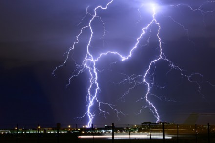 प्रतिनिधिक फोटो प्रतिनिधिक फोटो