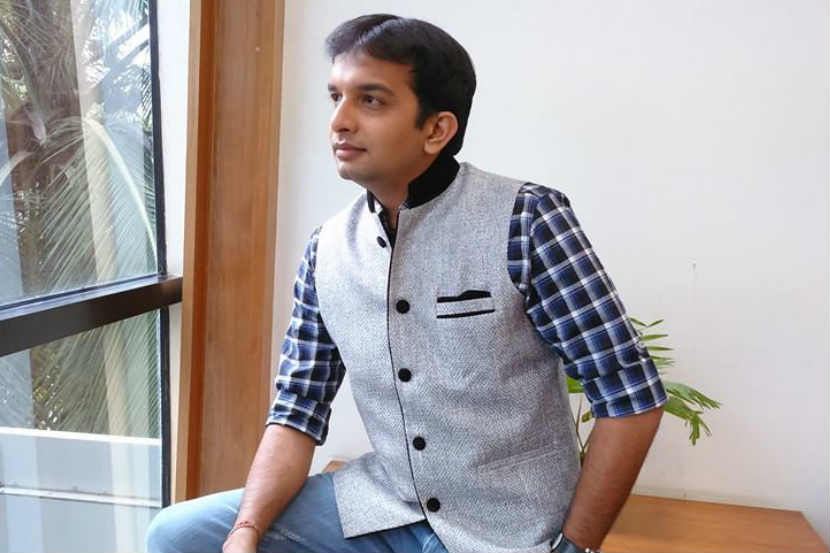 आता डॉ. निलेश साबळे म्हणणार ‘लाव रे तो व्हिडिओ’!!!!