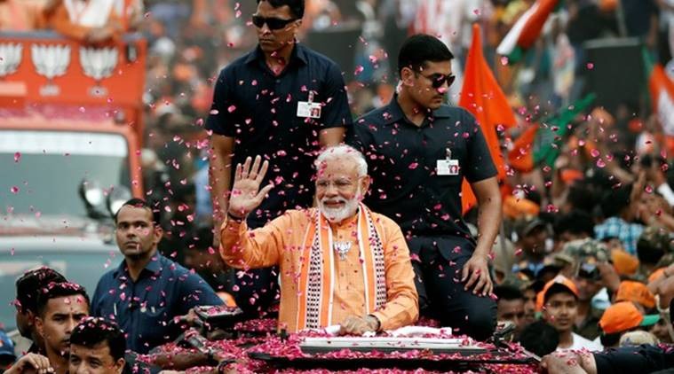पंतप्रधान मोदी आज ७० वर्षांचे झाले. या वयातही मोदी पूर्णपणे फिट आणि पूर्णवेळ कामात व्यस्त असतात. योगा, फिटनेसला मोदींकडून विशेष प्राधान्य दिले जाते. या गोष्टीमुळे मोदी इतर नेत्यांपेक्षा वेगळे ठरतात. 