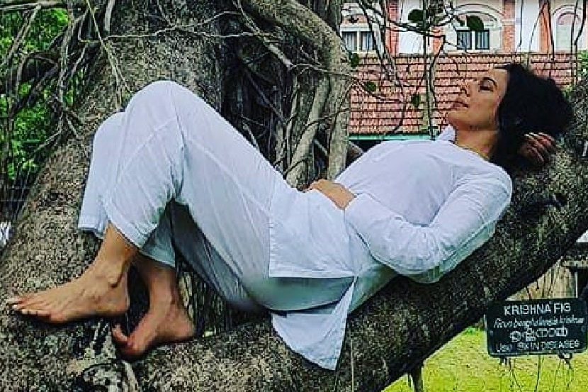 “हे सारं कल्पनेच्या पलिकडलं”; मुंबईत नसतानाही अभिनेत्रीला आलं ३२ हजार वीज बिल