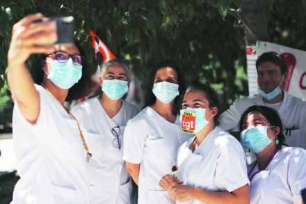 Coronavirus : करोनामुक्तीचा दर ६२ टक्क्यांवर Coronavirus : करोनामुक्तीचा दर ६२ टक्क्यांवर