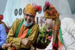 मध्य प्रदेश पोटनिवडणुकीसाठी ६५,००० व्हॉट्स अ‍ॅप ग्रुप, ८० रॅली; भाजपाची मोर्चेबांधणी सुरू