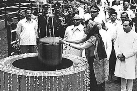 केवळ रामजन्मभूमीच नाही तर यापूर्वी ‘या’ ठिकाणीही ठेवण्यात आली आहे टाईम कॅप्सूल