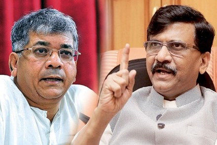 “…तर महाराष्ट्रावर उपकार होतील,” प्रकाश आंबेडकरांच्या आंदोलनावर संजय राऊत यांची टीका