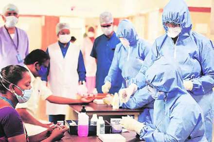 Coronavirus : सक्रिय बाधितांचे प्रमाण २७ टक्यांवरून १९ टक्यांवर