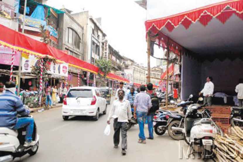 घरगुती दोन तर सार्वजनिक चार फुटांचीच गणेशमूर्ती