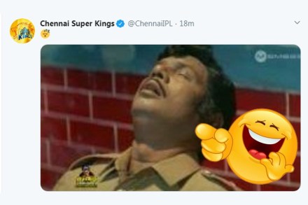 IPL 2020 : CSK ने आपल्याच खेळाडूंना केलं ट्रोल, संथ खेळ पाहून चाहत्यांनाही आली झोप