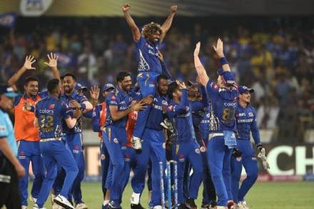 IPL 2020 : मुंबई इंडियन्स ठरलं इन्स्टाग्राम किंग, 5 million फॉलोअर्सचा टप्पा गाठणारा पहिला संघ