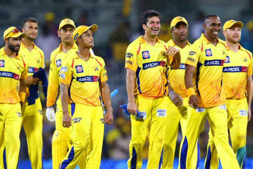 IPL 2020: CSKला दिलासा! दोन तगडे क्रिकेटर युएईत दाखल